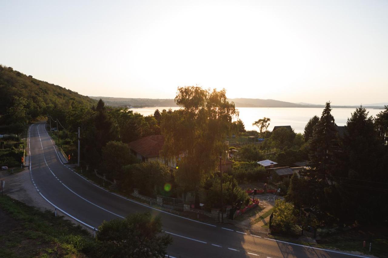 Horizont Dedine Lejlighedshotel Golubac Eksteriør billede