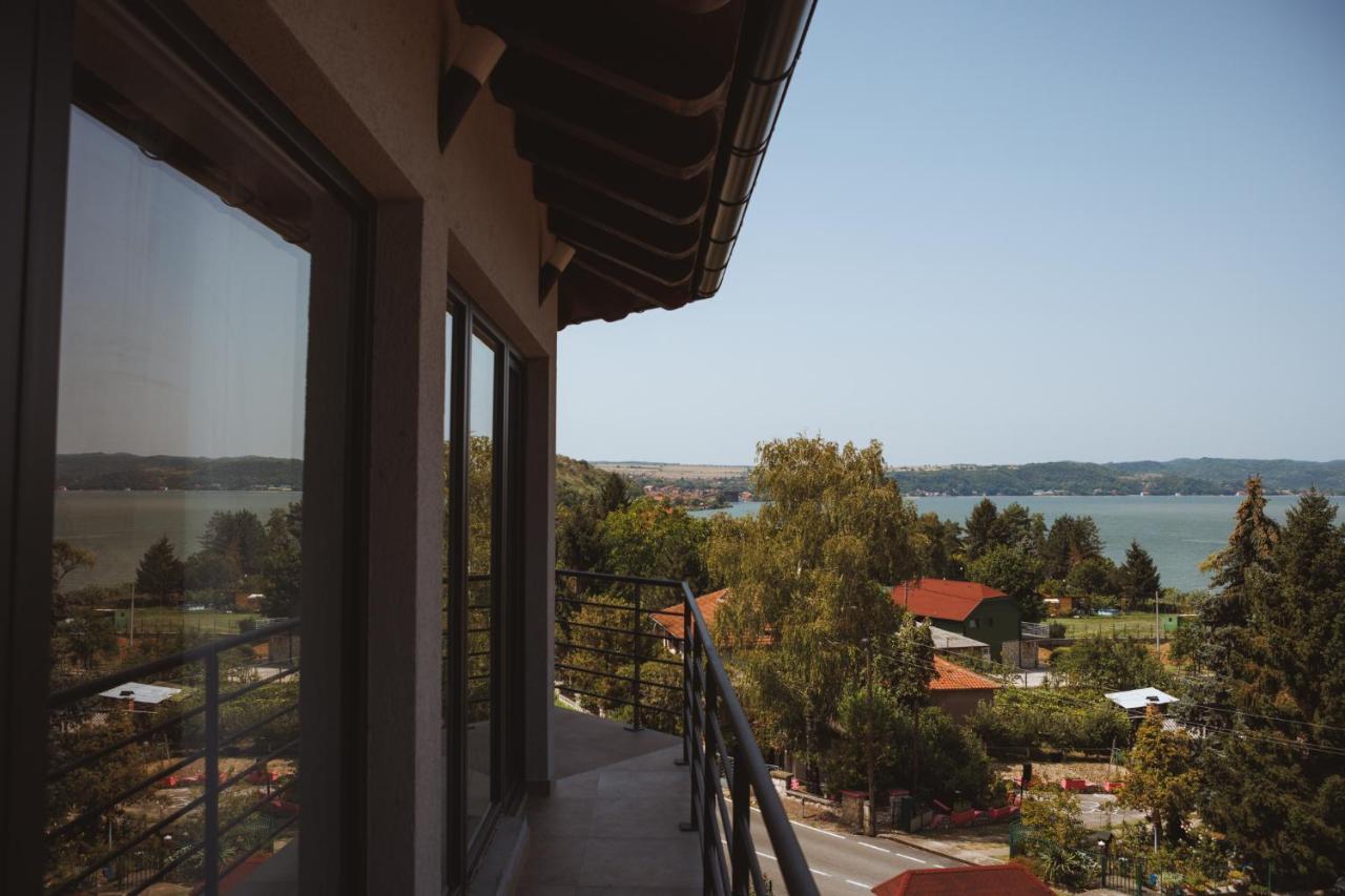 Horizont Dedine Lejlighedshotel Golubac Eksteriør billede